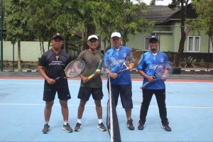 Jalin Silaturahmi, Menarmed 2 Kostrad Gelar Olahraga Bersama KPPN Malang