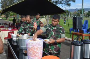 Yonzipur 9 Kostrad Laksanakan Program Ketahanan Pangan dengan Menanam Padi Bersama Masyarakat