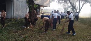 Ciptakan Lingkungan Yang Bersih, Pangkalan TNI AL Bandung Laksanakan Giat Serentak Gerakan Mako Komplek TNI AL Tertib dan Bersih