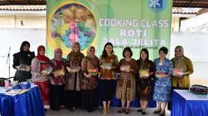 ASAH KEMANPUAN KETRAMPILAN MEMASAK, KETUA KORCAB III DJA I GELAR COOKING CLASS ROTI JALA JELITA