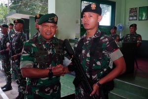 Panglima Kostrad Apresiasi Kinerja Yonarmed 11 Kostrad dalam Kunjungan Kerja