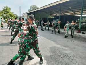 Tingkatkan Kemampuan Bertarung, Prajurit Resimen Armed 2 Kostrad Latihan Bela Diri Militer