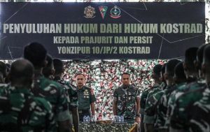 Penyuluhan Hukum di Satuan Yonzipur 10 Kostrad, Membangun Kesadaran Hukum Bagi Prajurit dan Persit
