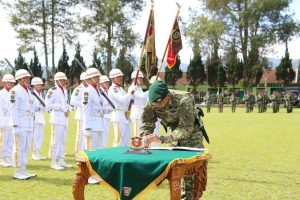 Mayor Inf Angga Anugrah Resmi Pimpin Yonif 303 Kostrad Gantikan Letkol Inf Slamet Faojan