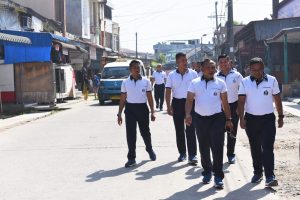 Danlantamal I Olahraga Sambil Tinjau Fasilitas Dinas Diluar Mako Lantamal I Belawan