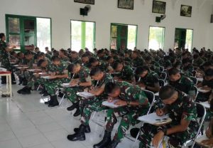 Prajurit Lintas Udara Yonif 501 Melaksanakan Tes Psikologi Dalam Rangka Untuk Menunjang Penugasan di Daerah Operasi