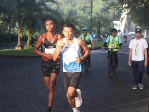 Prajurit Yonif 502 Kostrad Berhasil Meraih Juara Dalam Ajang Fun Run 10K Melambung