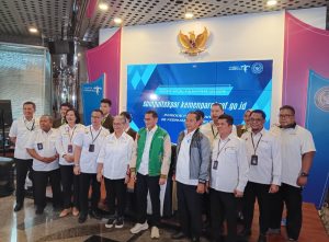 Drs. Ida Bagus Putu Puja, M.Kes. (Direktur Politeknik Pariwisata Bali (Poltekpar Bali) Menghadiri Acara Launching Seleksi Bersama Masuk Politeknik Pariwisata (SDM Poltekpar 2024 ) Bersama Sandiaga Uno (Menparekraf RI)