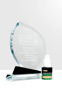 Azarine Cosmetics Raih Penghargaan Alle Awards Kategori Most Significant Formula