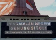 NGERI !! Diduga Oknum Pejabat di PN Gunungsitoli Disuap