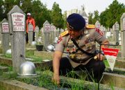 Jelang HUT Bhayangkara ke-78, Dankorbrimob Polri Ziarah ke TMP Kalibata