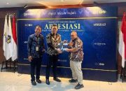 Taat Bayar Pajak, SKINTIFIC Indonesia (PT May Sun Yvan) Diapresiasi Penghargaan dari Kanwil DJP Jakarta Barat