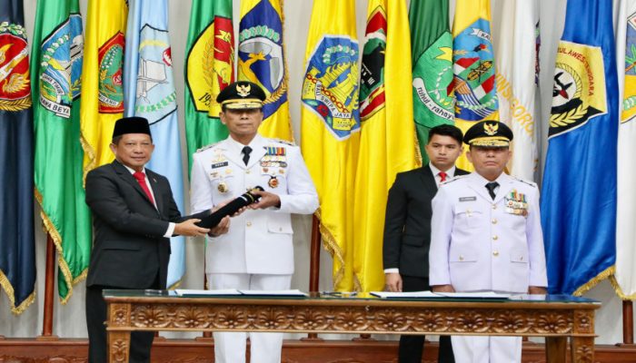 Mendagri Tito Lantik Ramses Limbong sebagai Pj Gubernur Papua Selatan