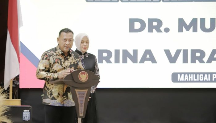 Pisah Sambut Kajati Kalsel, Paman Birin Apresiasi Mukri