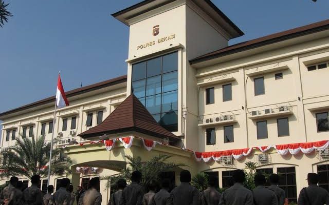 Oknum Satreskrim Polres Bekasi Diduga Bongkar Paksa Rumah Warga di Lippo Cikarang