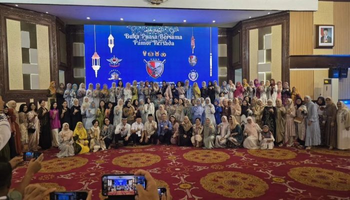 AHY Pererat Silaturahmi Lulusan Akabri 2000 dalam Buka Puasa Bersama