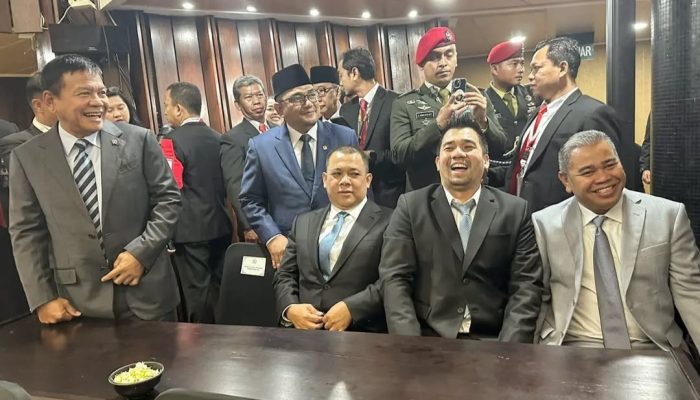 Haji Isam Tanggapi Isu Keterlibatan dalam Pilkada Banjarbaru: Kebetulan Timothy itu Kawan Saya
