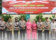 Serah Terima Jabatan Tiga Pejabat Strategis di Polres Metro Bekasi Kota Berlangsung Khidmat