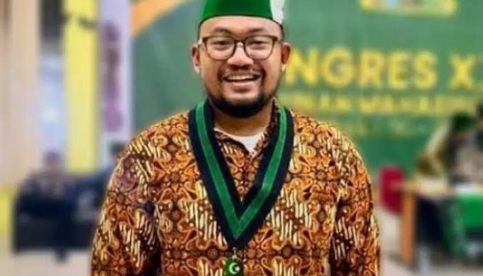 PB HMI MPO Serukan Pengibaran Bendera Merah Putih di Bulan Kemerdekaan