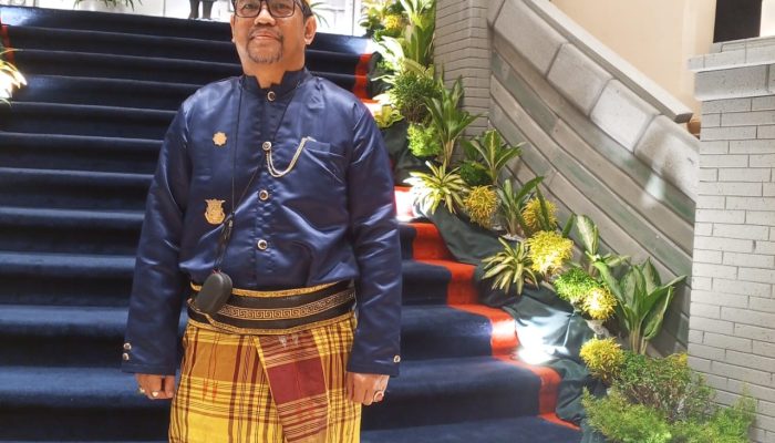 Kembali ke Pangkuan Adat untuk Indonesia yang Berkeadilan