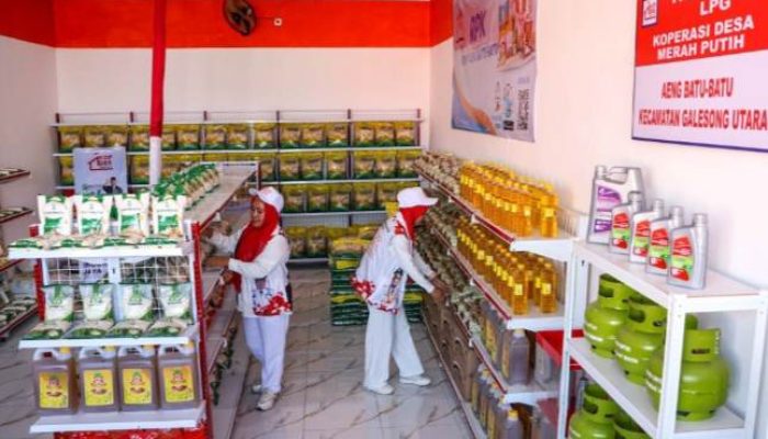 Desa Jadi Ujung Tombak Ekonomi, Prabowo Buka Akses Kerja hingga ke Pelosok