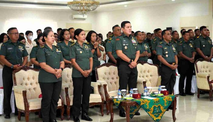 Gubernur Akmil Ikuti Perayaan Natal TNI AD 2025 Bersama Kasad Secara Virtual