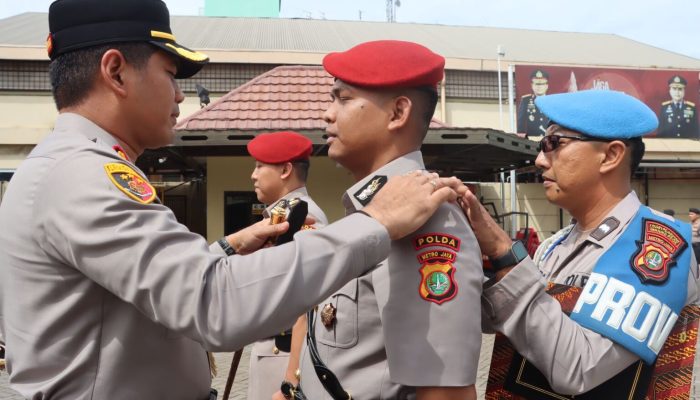 Kapolres Pelabuhan Tanjung Priok Pimpin Sertijab Kasatreskrim