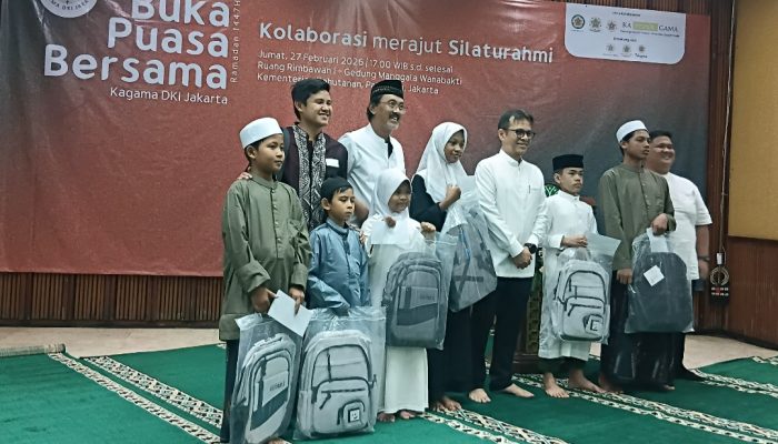 Keluarga Alumni Universitas Gadjah Mada (KAGAMA) DKI Jakarta Menggelar Acara Buka Puasa Bersama Dengan Tema “Kolaborasi Merajut Silaturahmi” Yang Dirangkaikan Dengan Pemberian Santunan Kepada Anak Yatim