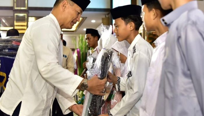 Perkuat Kebersamaan Prajurit, Wakasal Hadiri Buka Puasa Bersama Korps Marinir 