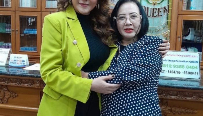Diawali Santunan Anak Yatim, Nita Thalia Jalani Operasi Facelift di Klinik Bedah Plastik Queen Sunter