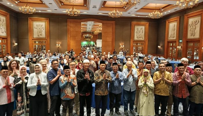 IKA UNPAD Menggadakan Buka Puasa Bersama dan Diskusi Optimalisasi Pengelolaan Dana Umat oleh Masyarakat Ekonomi Syariah