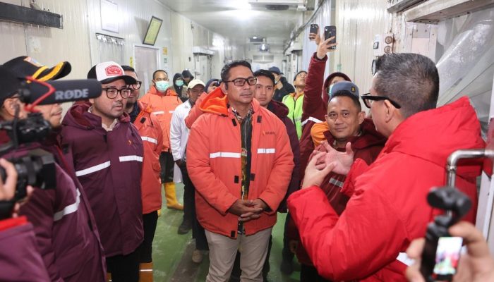 Dirreskrimsus Polda Metro Jaya Cek Kesehatan Hewan Kurban di Dharma Jaya