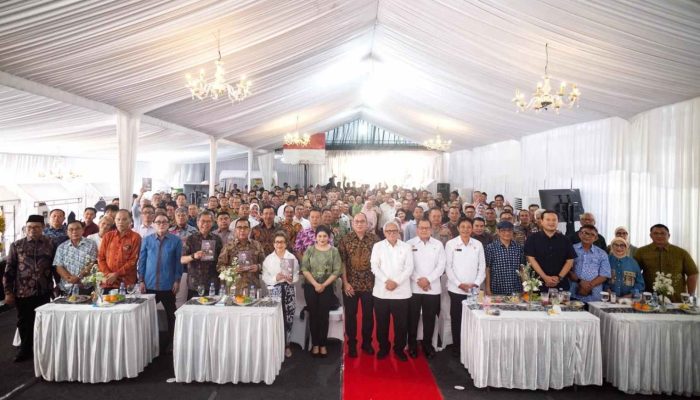 Edi Permadi Luncurkan Buku “Direktur di Usia 29 Tahun”, Kisah Perjuangan dari Penjual Kacang hingga Pimpinan Perusahaan Tambang