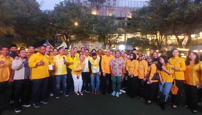 DPD Golkar Jakarta Bersama AMPG Menggadakan Pengajian Ideologi Kebangsaan (PIK) ke-4 bertema “Pancasila dan Demokrasi di Era Digital: Menimbang Model Pemilu e-Voting” yang digelar di halaman Kantor DPD Partai Golkar DKI Jakarta