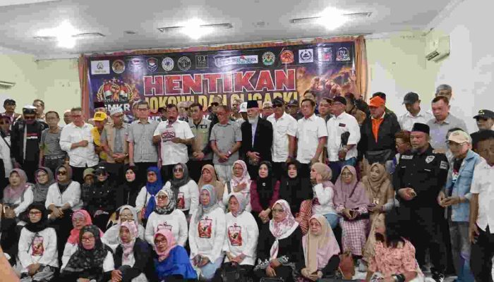 GMKR Gelar Pernyataan Sikap: “JANGAN BIARKAN JOKOWI & OLIGARKI MERAMPOK KEDAULATAN RAKYAT