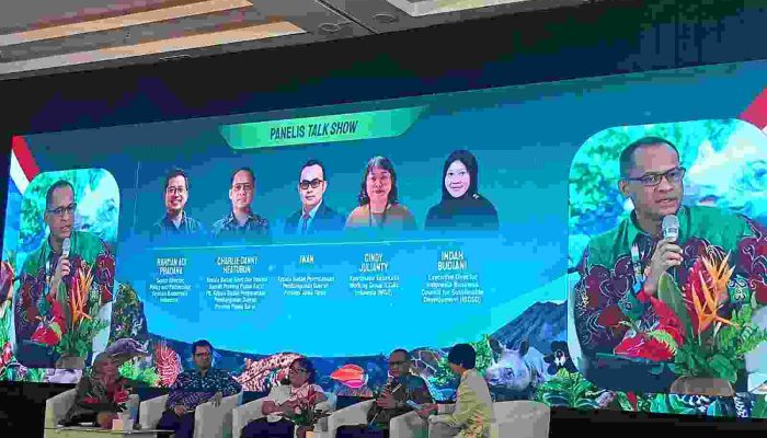 Kepala BRIDA Papua Barat/ Pelaksana Tugas (Plt.) Kepala Bappeda Papua Barat, Prof. Dr. Charlie Danny Heatubun: Perlu Sinergi antara Pemerintah, Akademisi, Masyarakat Adat, Dunia Usaha, dan Organisasi Masyarakat Sipil Menjaga Keanekaragaman Hayati Indonesia sebagai Modal Pembangunan Berkelanjutan bagi Generasi Mendatang