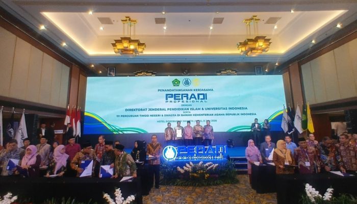 PERADI PROFESIONAL Menggelar Penandatangan Kerjasama Direktorat Jenderal Pendidikan Islam Dan Universitas Indonesia Serta 111 Perguruan Tinggi Negeri & Swasta Dibawah Kementerian Agama RI