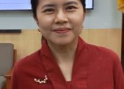 Direktur Hubungan Masyarakat CNGR Indonesia, Magdalena Veronika: Industri Pengolahan Nikel Nasional harus Memiliki Kemampuan Beradaptasi yang Tinggi terhadap Perubahan Kebutuhan Pasar Internasional.