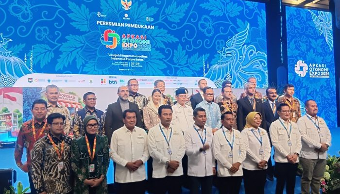 Asosiasi Pemerintah Kabupaten Seluruh Indonesia (APKASI) Menggelar Apkasi Otonomi Expo (AOE) 2026 Yang Berlangsung Pada Tanggal 27–29 Agustus 2026 Di Indonesia Convention Exhibition (ICE) BSD City, Kabupaten Tangerang, Banten
