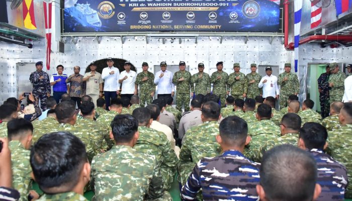 BERANGKATKAN SATGAS PORT VISIT 2026, TNI AL EMBAN MISI DIPLOMASI DAN KEMANUSIAAN KE KAWASAN PASIFIK SELATAN DAN OSEANIA
