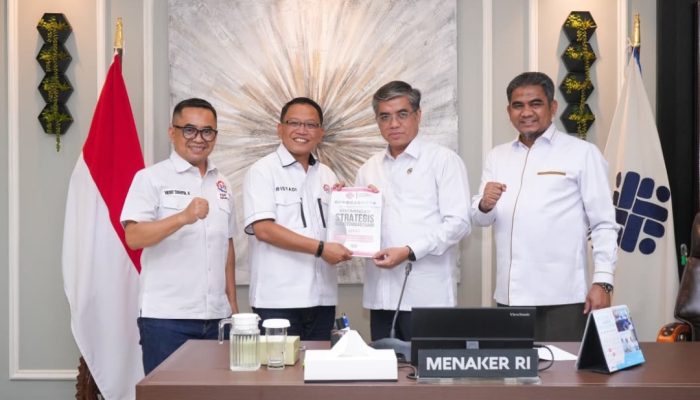 Presiden KSPN Ristadi, S.T., S.H., Beraudiensi Dengan Menteri Ketenagakerjaan Republik Indonesia ; “Menyampaikan Sejumlah Persoalan Mendasar Ketenagakerjaan, Mulai Dari Formulasi Upah Minimum, Sistem Outsourcing, Perlindungan Pekerja informal Dan Digital & Penguatan Pengawasan Ketenagakerjaan”