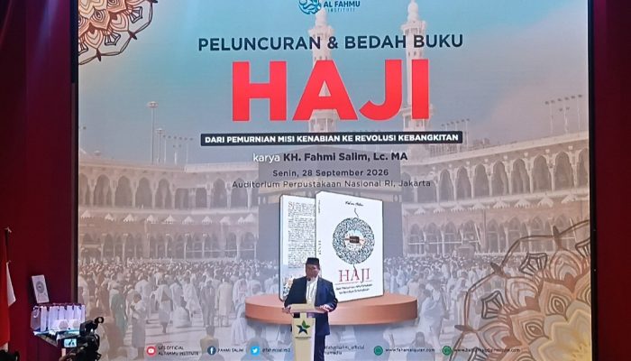 Ustaz Zulkifli Memandang Buku Karya KH. Fahmi Salim “HAJI” Tidak Hanya Relevan Bagi Mereka Yang Sedang Mempelajari Persoalan Haji, Tetapi Juga Dapat Menjadi Bahan Refleksi Bagi Masyarakat Yang Menuaikan Ibadah Haji