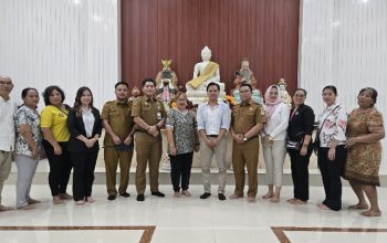 Pererat Kerukunan, Plt.Kaban Kesbangpol Dan Forwala Kunjungi Vihara Tirta Bhakti Cikarang
