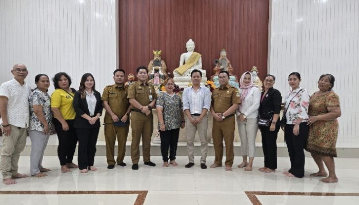Pererat Kerukunan, Plt.Kaban Kesbangpol Dan Forwala Kunjungi Vihara Tirta Bhakti Cikarang