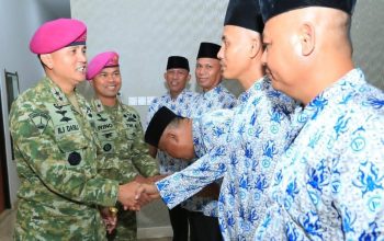 Dukung Pembinaan Mental Spiritual, Danpasmar 1 Lepas Prajurit Pasmar 1 untuk Ibadah Umrah