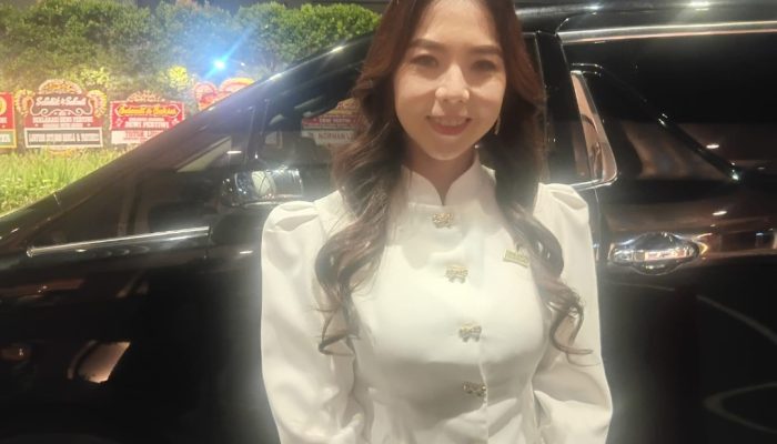 Sherly ; “Semoga Dewi Pertiwi Bisa Menjadi ruang Bagi Perempuan Indonesia Dalam Mengembangkan Potensi, Berkontribusi, Serta Melahirkan Tokoh-Tokoh Perempuan Yang Mampu Memberikan Dampak Positif Bagi Bangsa Indonesia”